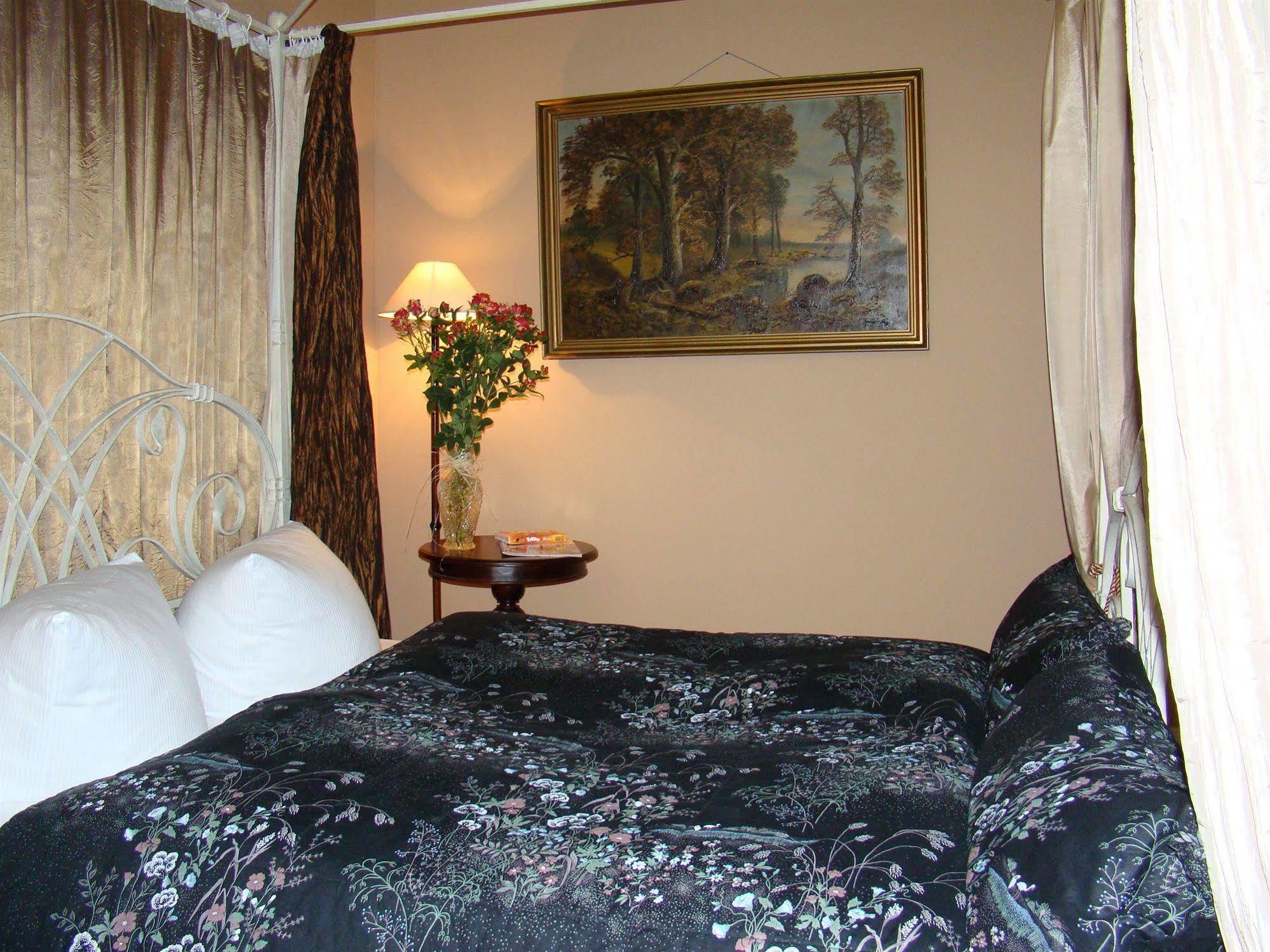 Hotel Alte Galerie Am Kudamm Berlin Dış mekan fotoğraf
